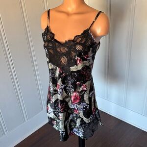 VTG Victoria Secret Gold Label Black Floral Satin Lace Trim Nightie Slip Dress M